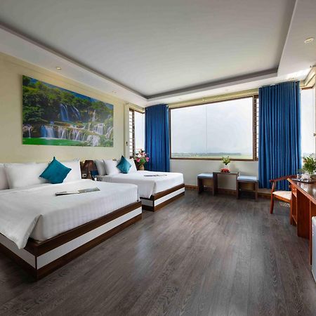 Viet Village Airport Hotel & Restaurants ฮานอย ภายนอก รูปภาพ